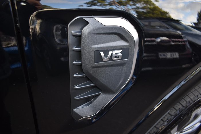 2025 Ford Everest Platinum
