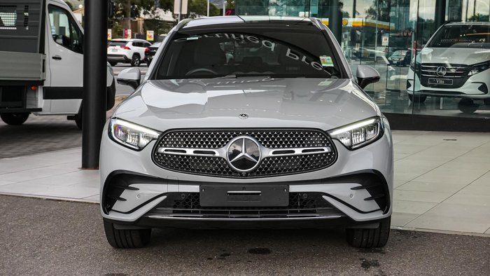 2025 Mercedes-Benz GLC-Class GLC300