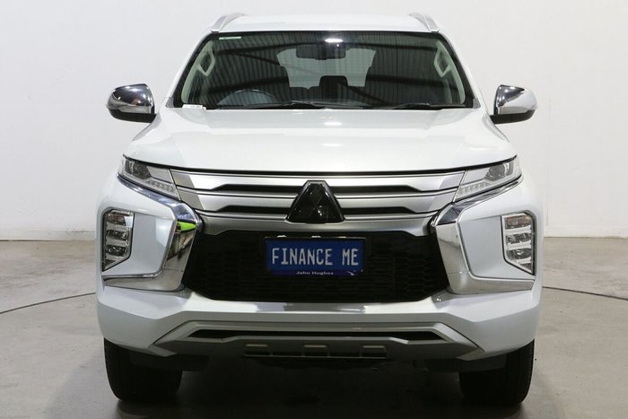 2023 Mitsubishi Pajero Sport GLS