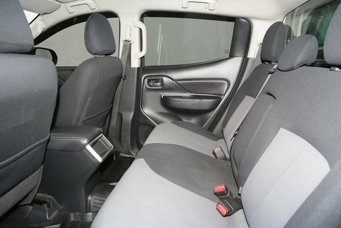 2019 Mitsubishi Triton GLX+