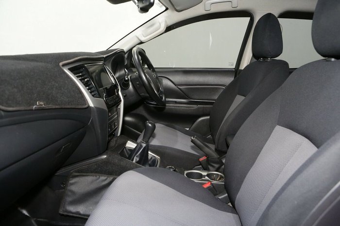 2019 Mitsubishi Triton GLX+