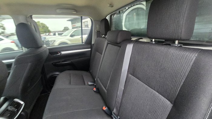 2021 Toyota Hilux SR5 Hi-Rider