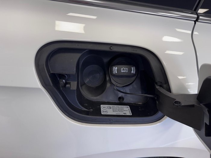 2026 SKODA Superb Select PHEV