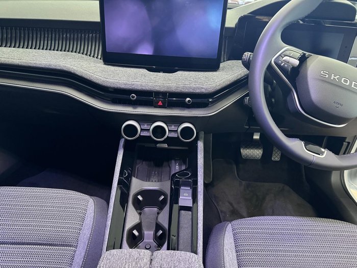 2026 SKODA Superb Select PHEV