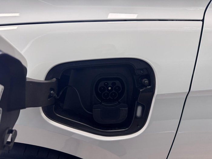 2026 SKODA Superb Select PHEV