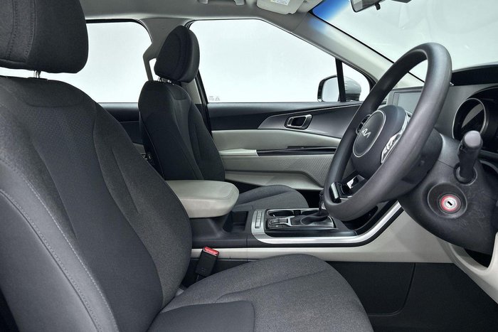 2023 Kia Carnival S