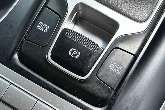 2023 Kia Carnival S