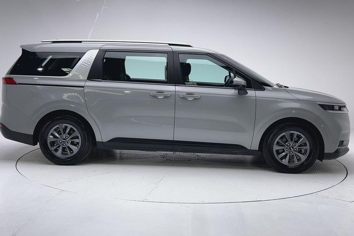2023 Kia Carnival S