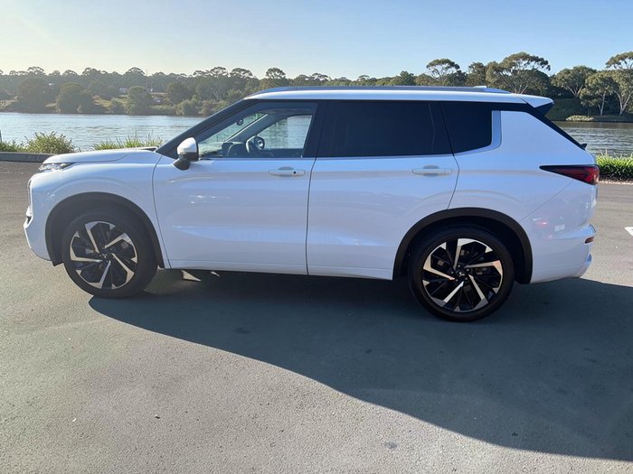 Mitsubishi Outlander Exceed