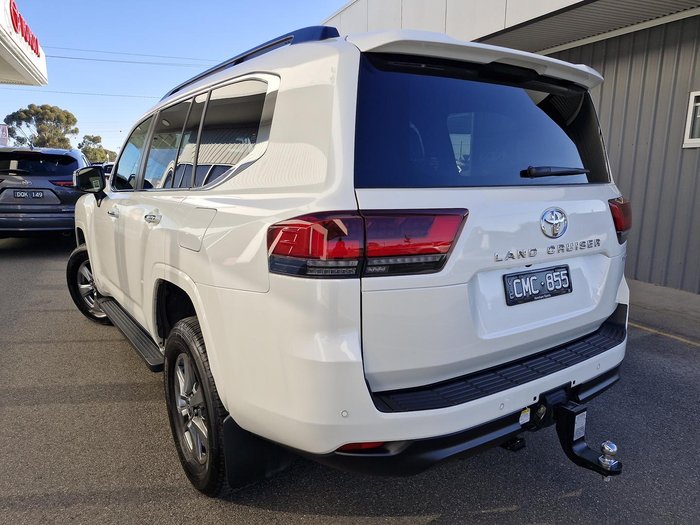 2023 Toyota Landcruiser