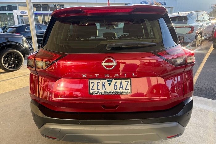 2024 Nissan X-TRAIL ST