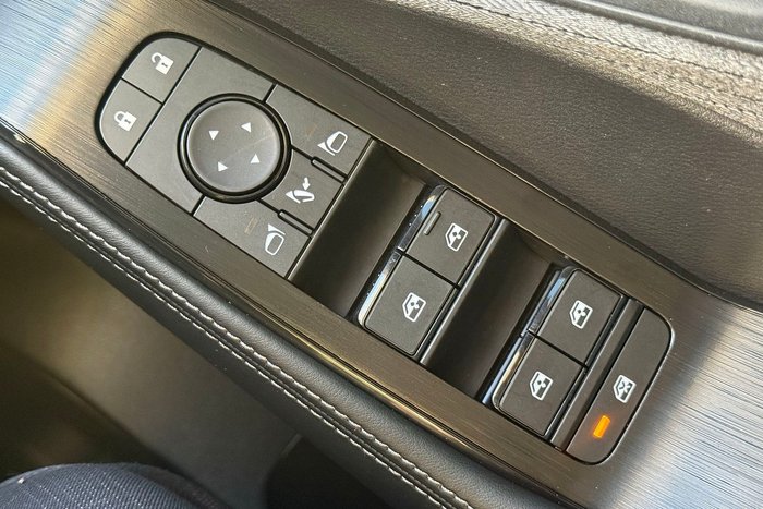 2024 Nissan X-TRAIL ST