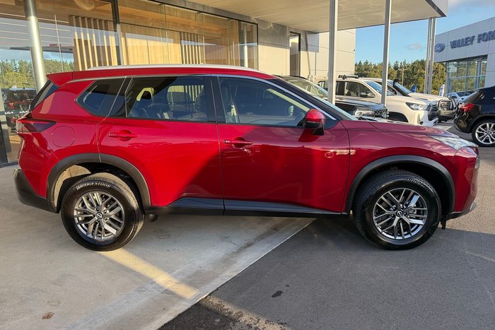 2024 Nissan X-TRAIL ST