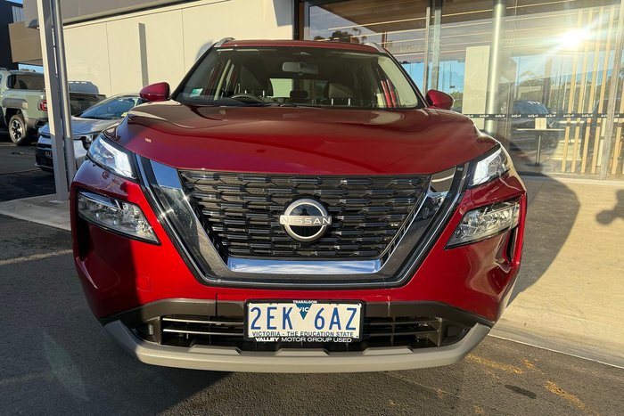 2024 Nissan X-TRAIL ST