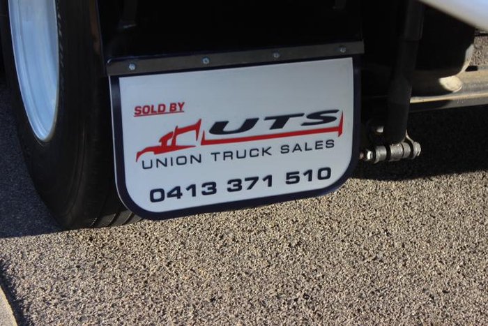 2013 Isuzu F Series FVZ 1400 WHITE