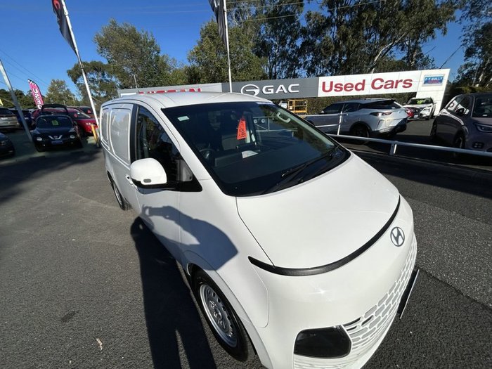 2024 HYUNDAI STARIA LOAD
