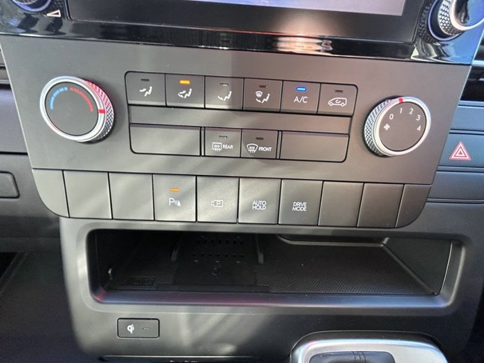2024 HYUNDAI STARIA LOAD
