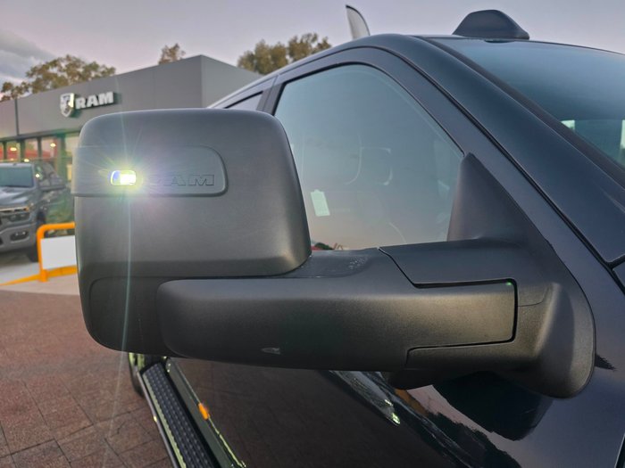 2025 RAM 2500 Laramie Rambox