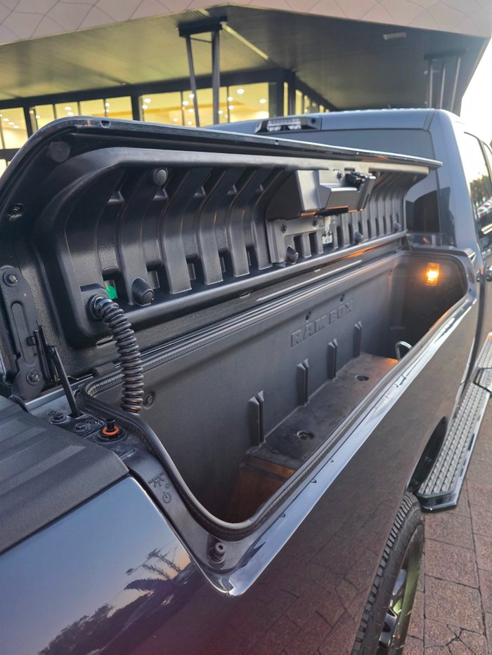 2025 RAM 2500 Laramie Rambox