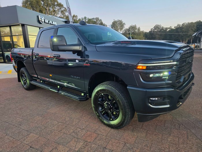 2025 RAM 2500 Laramie Rambox