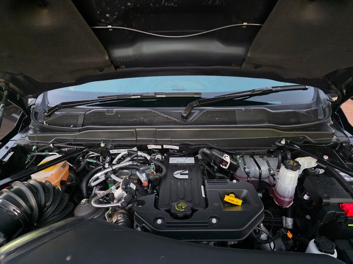 2025 RAM 2500 Laramie Rambox