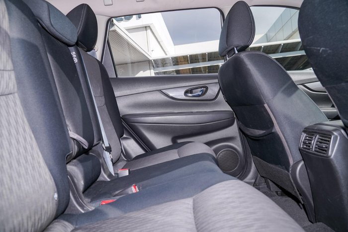 2019 Nissan X-TRAIL ST