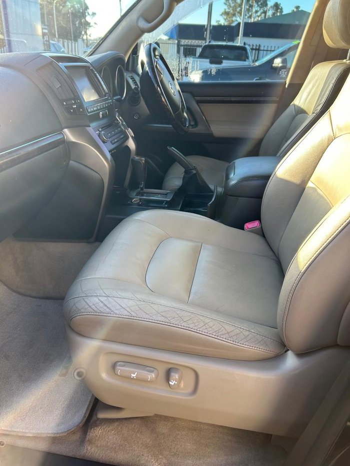 2011 Toyota Landcruiser Sahara