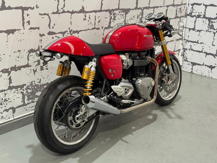 2017 Triumph Thruxton 1200 R Thruxton Red