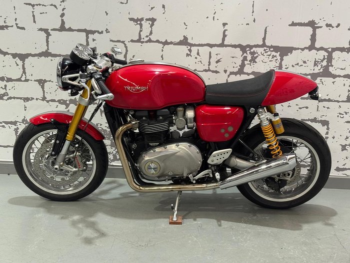 2017 Triumph Thruxton 1200 R Thruxton Red