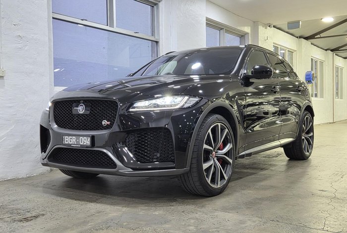 2019 Jaguar F-PACE SVR