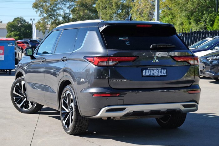 2024 Mitsubishi Outlander Exceed Tourer