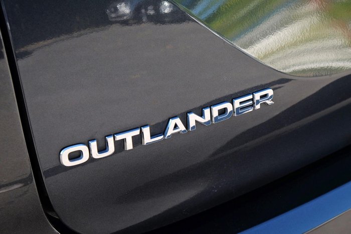 2024 Mitsubishi Outlander Exceed Tourer