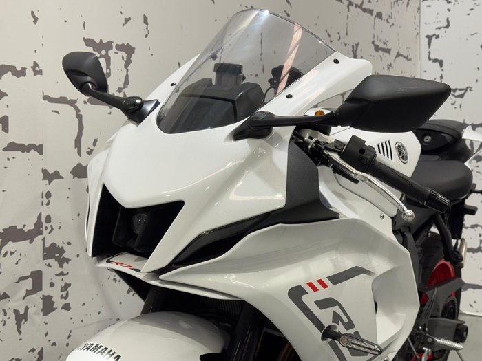 2023 Yamaha YZF-R7 HO YZF-R White