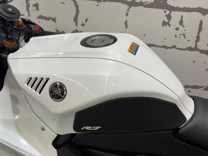 2023 Yamaha YZF-R7 HO YZF-R White