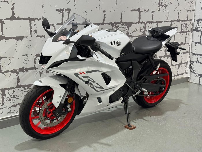 2023 Yamaha YZF-R7 HO YZF-R White