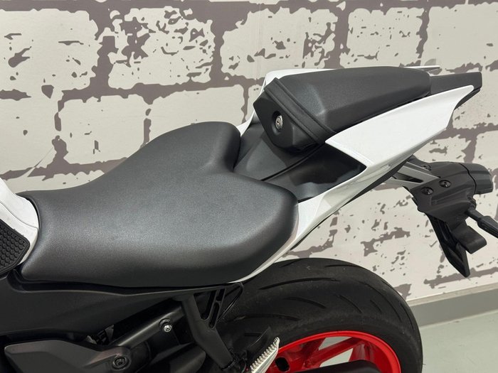 2023 Yamaha YZF-R7 HO YZF-R White