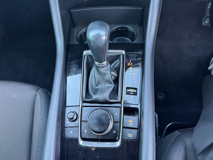 2020 Mazda 3 G20 Evolve