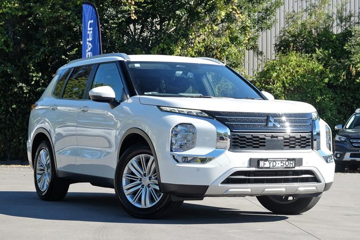 2024 Mitsubishi Outlander