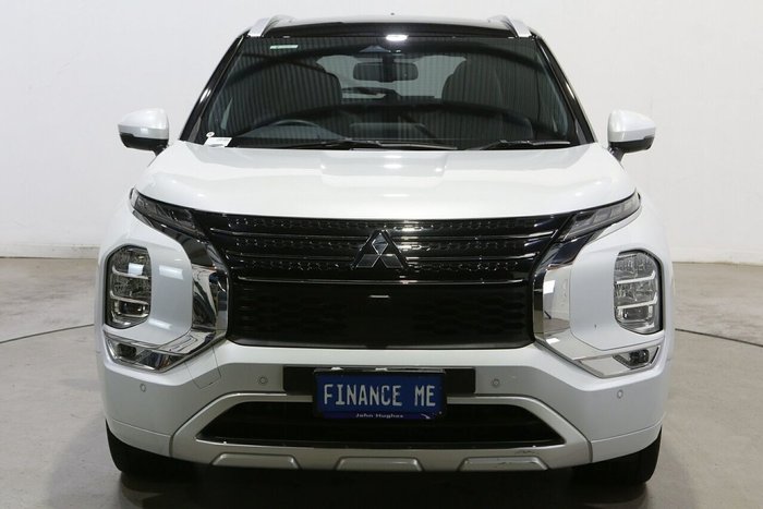 2025 Mitsubishi Outlander Exceed Tourer