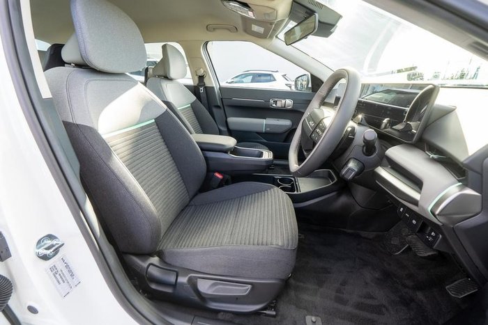 2025 Kia EV4 Earth Long Range