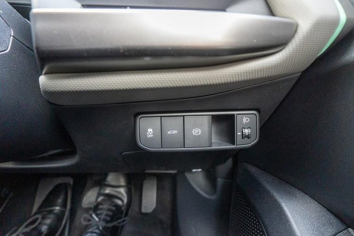 2025 Kia EV4 Earth Long Range