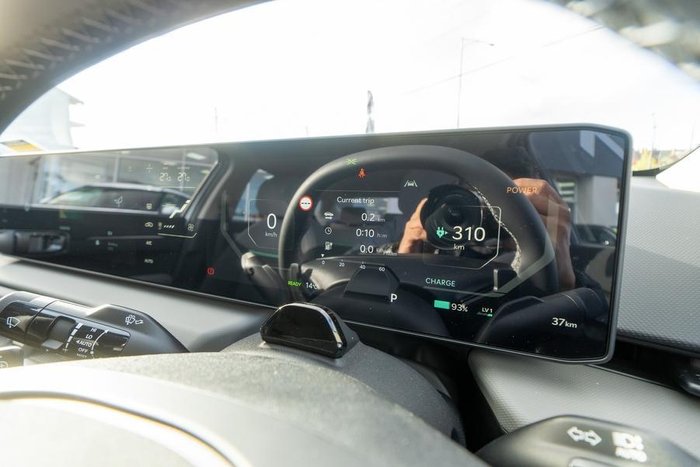 2025 Kia EV4 Earth Long Range