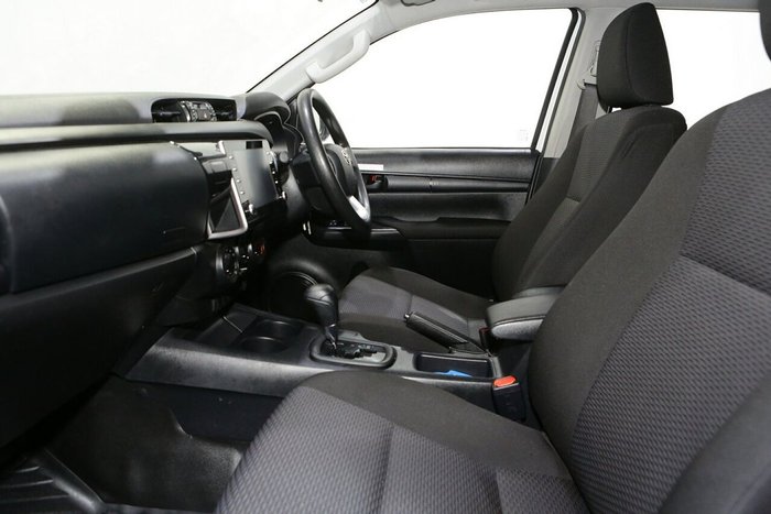 2022 Toyota Hilux Workmate