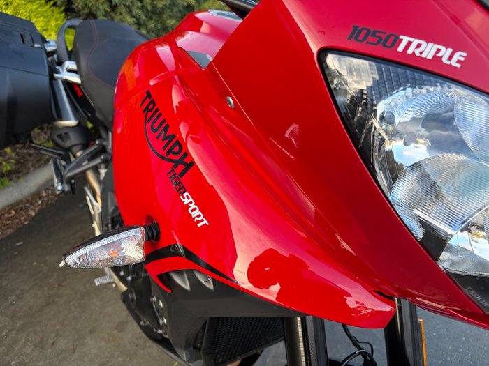 2016 Triumph TIGER SPORT 1050 Red