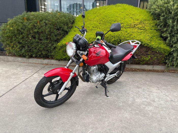 2018 Honda CB125E Red