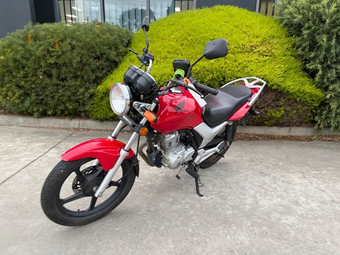 2018 Honda CB125E Red