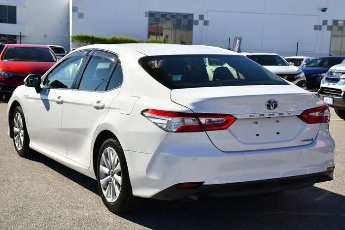 2019 Toyota Camry Ascent