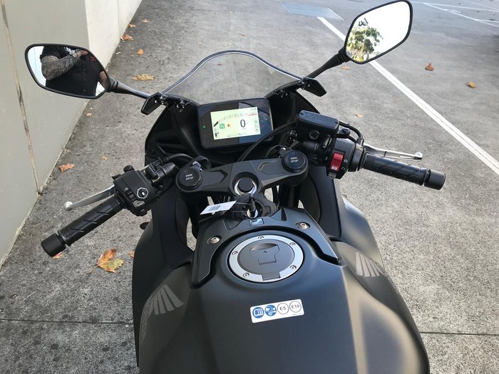 2026 Honda CBR650R E-Clutch