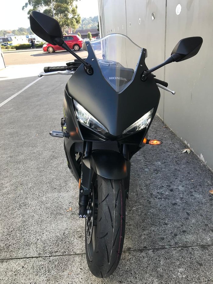 2026 Honda CBR650R E-Clutch