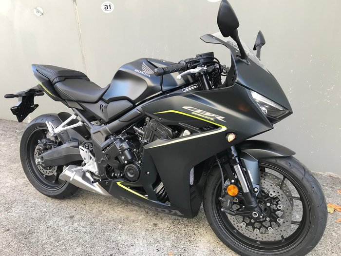 2026 Honda CBR650R E-Clutch